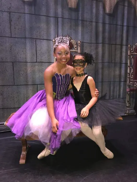 Highland School of Dance Picture 3