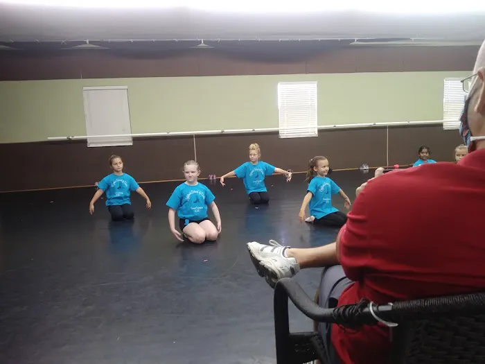 Highland School of Dance Picture 9