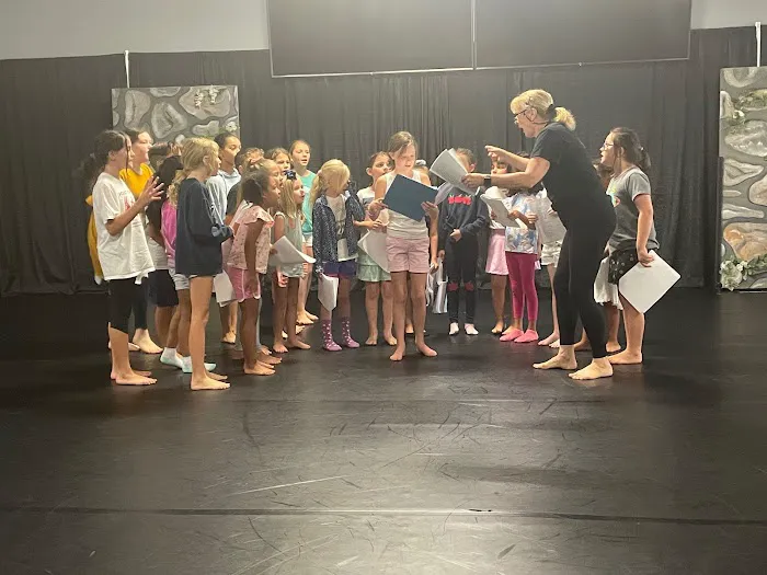 Ovation School Of Musical Theatre Picture 4