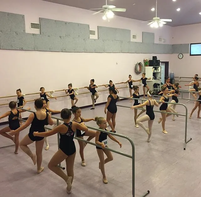 Jump Dance Company Picture 1