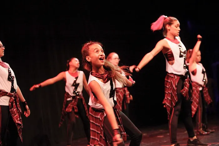 Dance University Picture 8