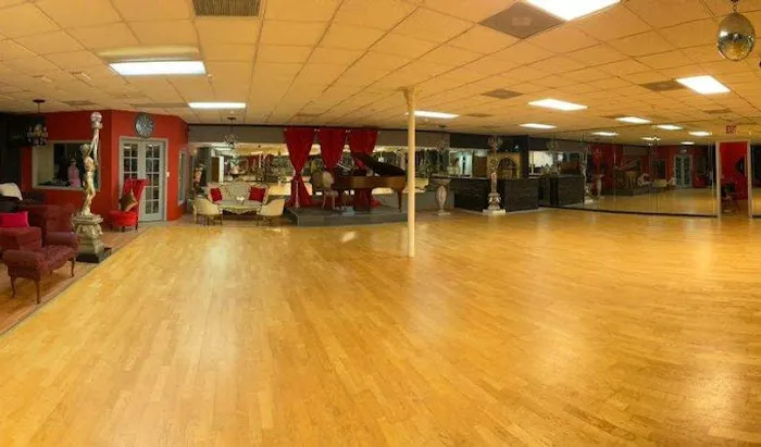 A Class Ballroom & Social Club Picture 10