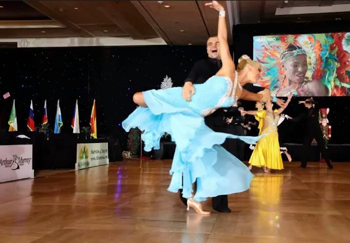 Merenkov Ballroom Picture 1