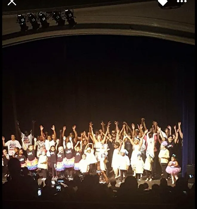 Davis Dance Room Picture 3