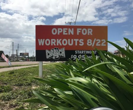 Crunch Fitness - Trinity