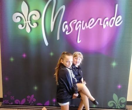 Dance Dynasty llc