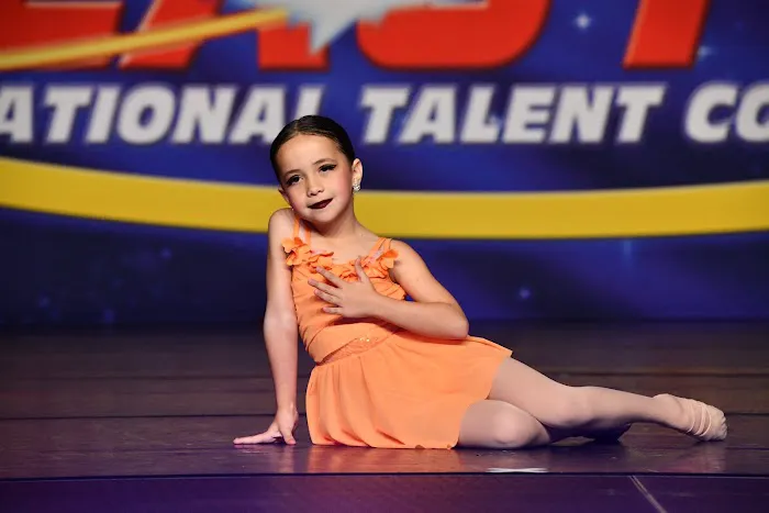 Studio 22 Dance Company Picture 6