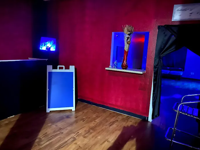 IL Dance Studios Picture 1