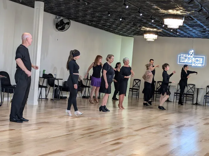 The Dance Room Picture 7