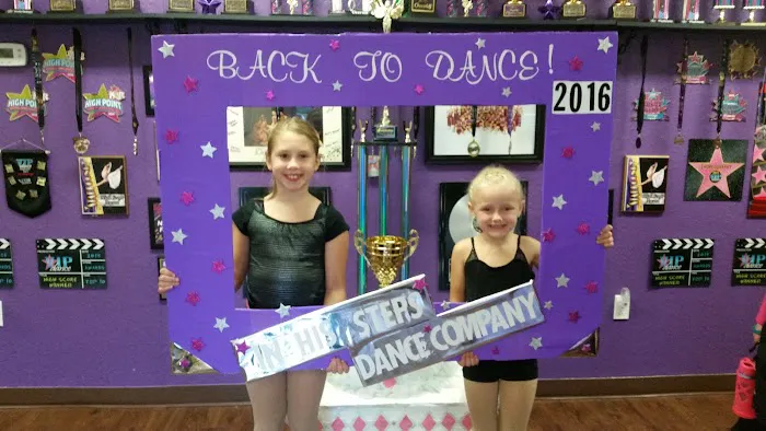 In His Steps Dance Company Picture 1