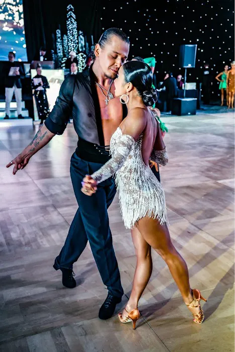 The Dance Room Picture 9