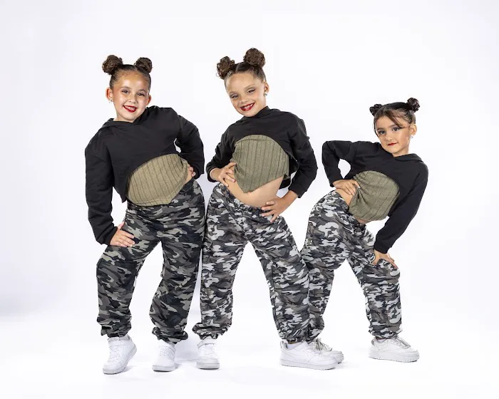 Upsurge Dance Company Picture 1