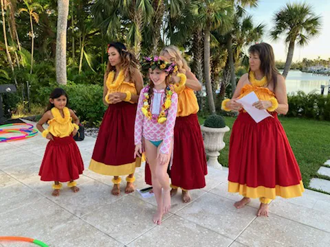 Hula in the Bay Picture 1
