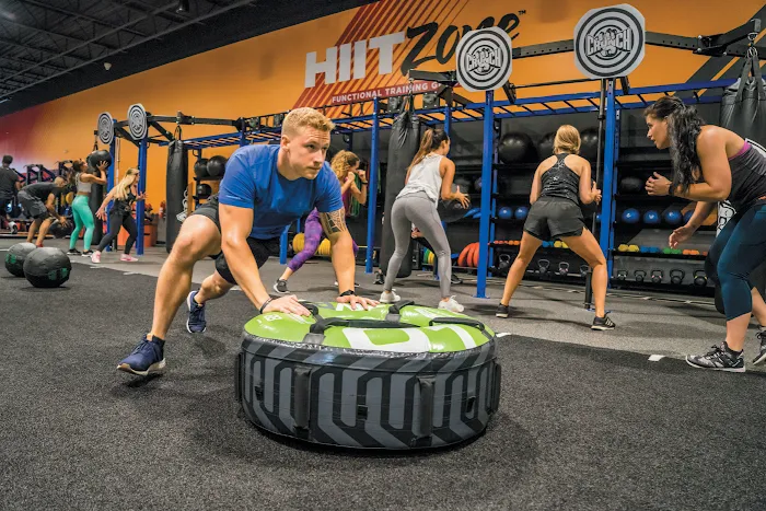 Crunch Fitness - St. Pete Northeast Picture 5