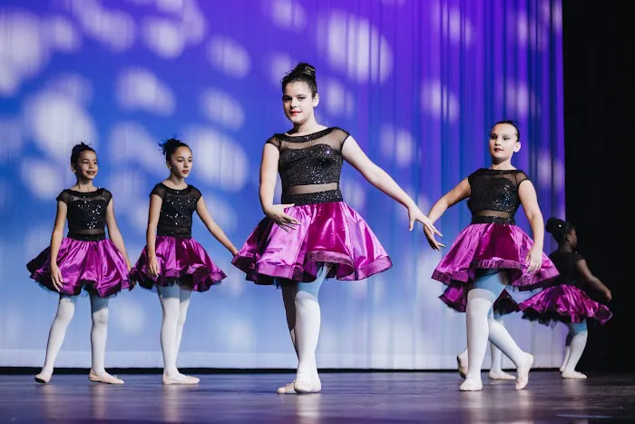 Hozanna Ballet & Dance Academy Inc Picture 7