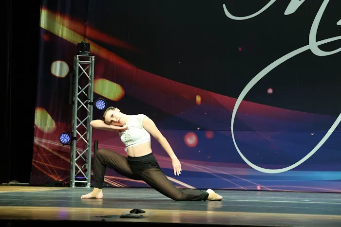 The Dance Company Picture 3