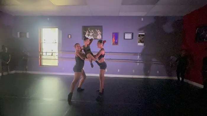 ESOR Dance Ensemble Picture 6
