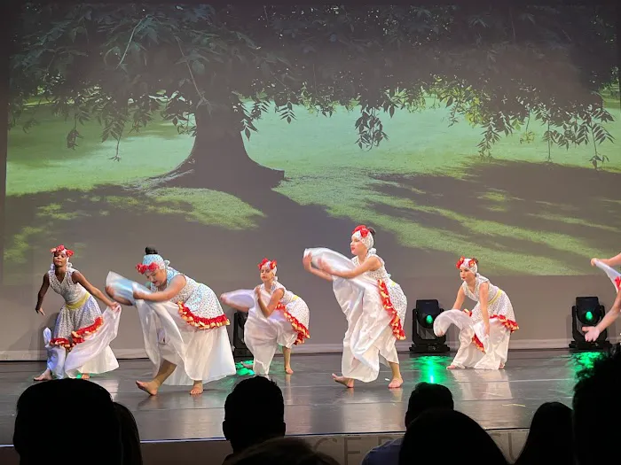 ESOR Dance Ensemble Picture 1
