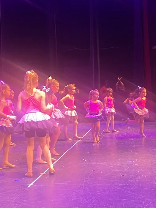 Encore Dance Studio Picture 3