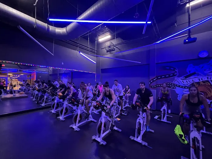 Crunch Fitness - Kissimmee Picture 7