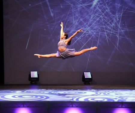 The Dancer's Pointe