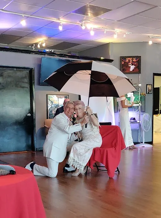 Dancin' Ballroom Picture 8