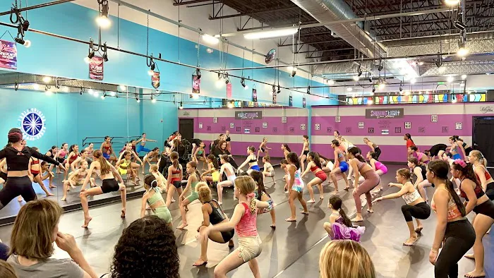 Shining light dance academy Picture 6