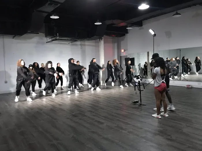 Motiv Dance studio Picture 6