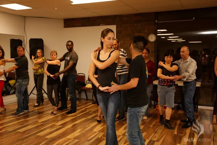 Salsa Mundial Picture 5