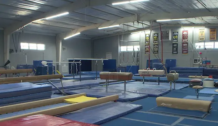 Sun Country Sports Center - Millhopper Picture 5