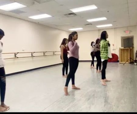 Mayas Dance Studio