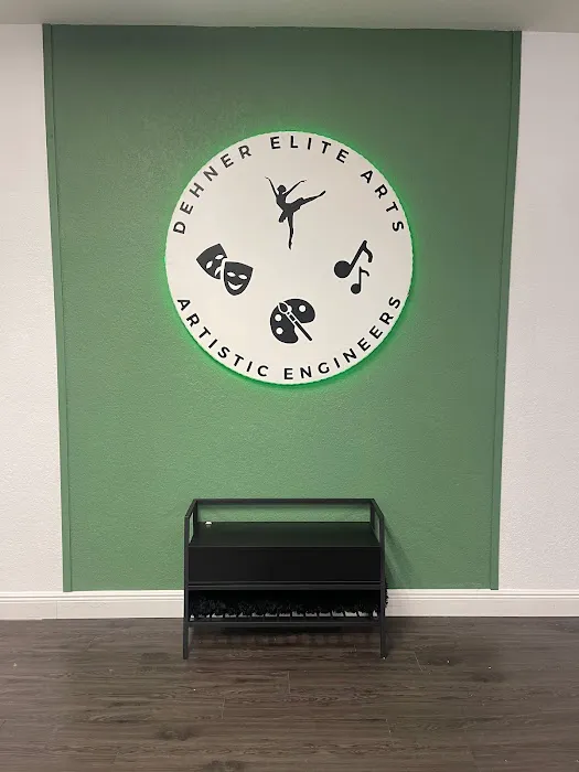 Dehner Elite Arts Picture 5