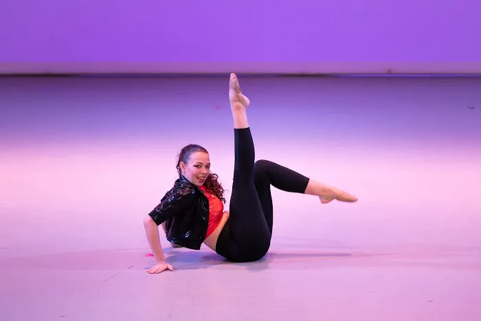 Emotions Dance Company Picture 8