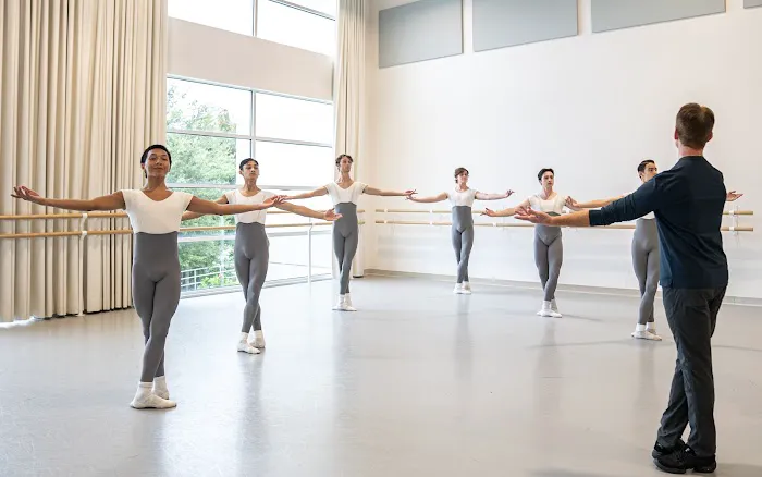 Orlando Ballet School Picture 1