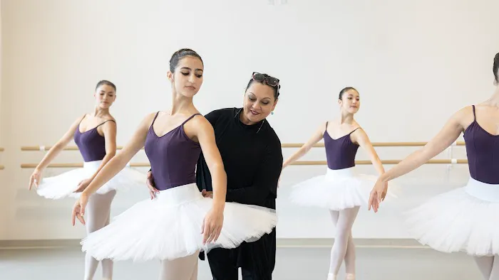 Orlando Ballet School Picture 10