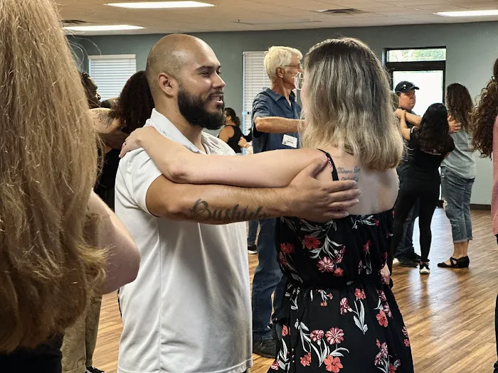 Salsa Heat Lake Mary @Live Love Baila Picture 9