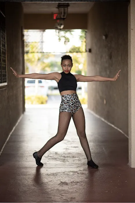 Avalon Dance Picture 3