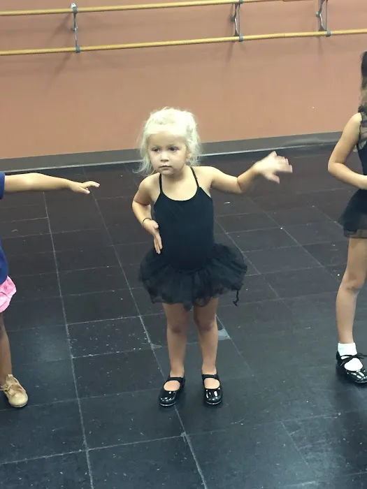 Center Stage Dance and Performing Arts Picture 9