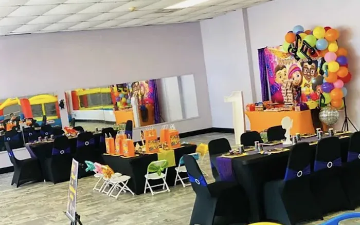 Royal Pointe Events Picture 4