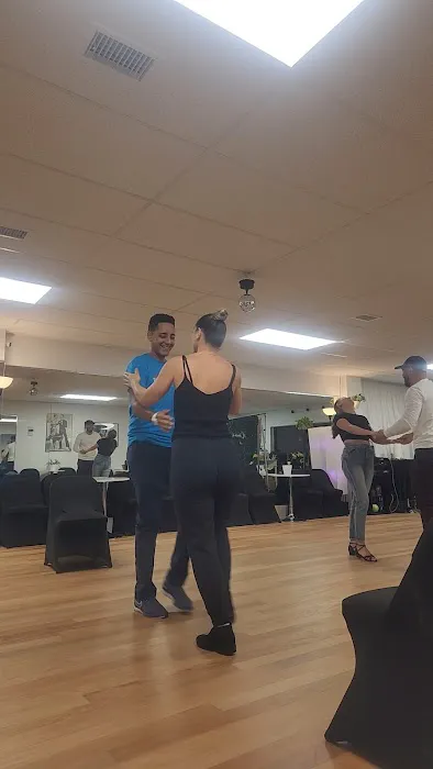 Dance-ology Studios Picture 2