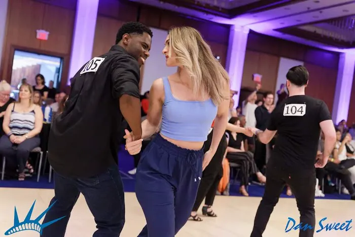 Dance-ology Studios Picture 3