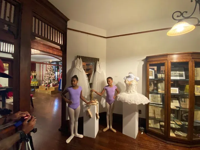 Cuban Classical Ballet of Miami Picture 3