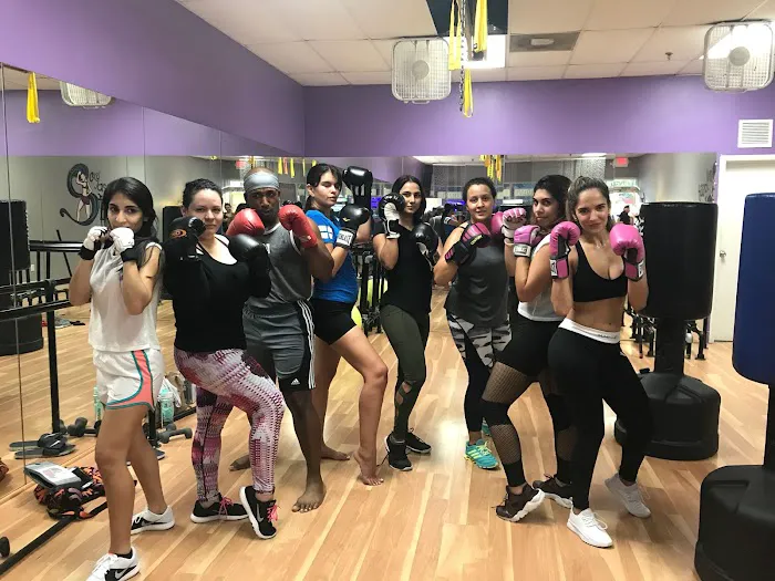 Sexy Sassy Strong Fitness Studio Picture 4
