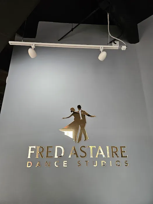 Fred Astaire Dance Studios - Coral Gables Picture 9