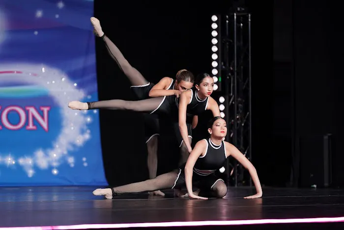 Miami Royal Ballet Dance School Picture 2