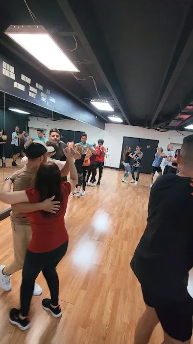 Studio 1890 Picture 10