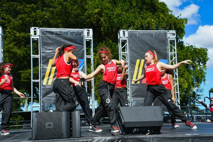 Mady's Dance Factory Picture 2