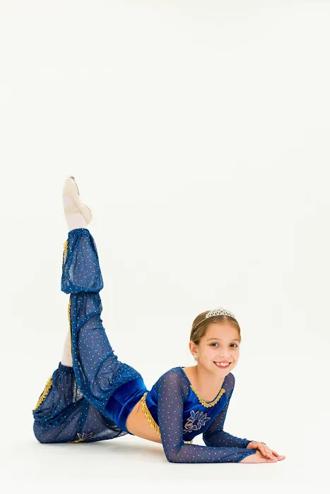 Ayala Royal Ballet Coconut Grove Picture 4