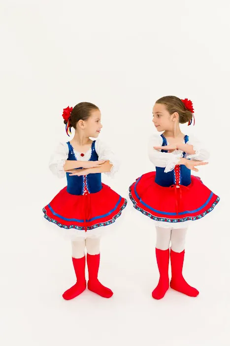 Ayala Royal Ballet Coconut Grove Picture 10