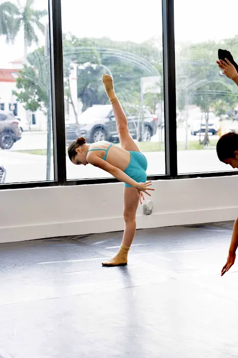 Starlight Dance Studio Picture 2